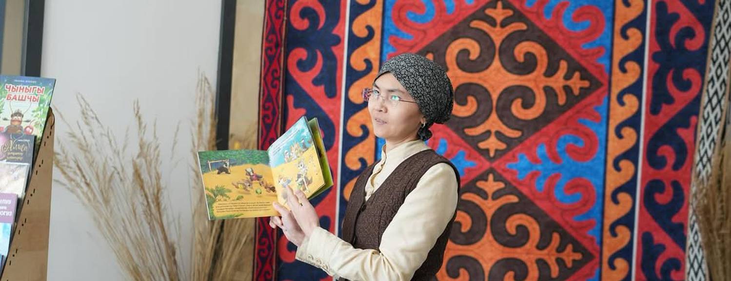 Тойбосс A New Step in Supporting the Kyrgyz Language: Toyboss Donates 2,700 Children's Books to 50 Schools